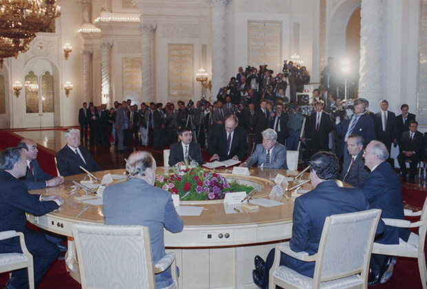 Руководители восьми суверенных республик, 18 октября 1991 года 