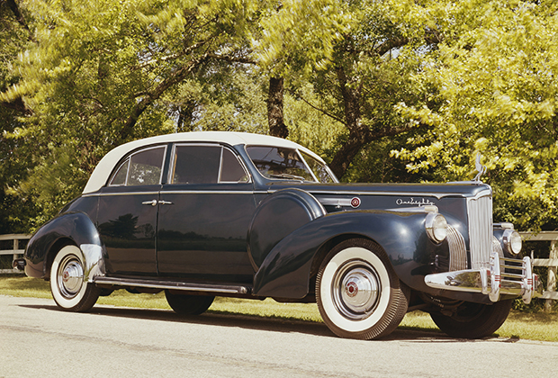 Автомобиль Packard 1941 года