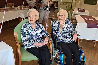 Старейшие сестры-близнецы Австралии поделились секретом долголетия