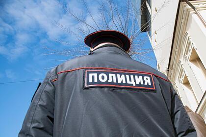 Получивший повышение полицейский торговал информацией об умерших москвичах