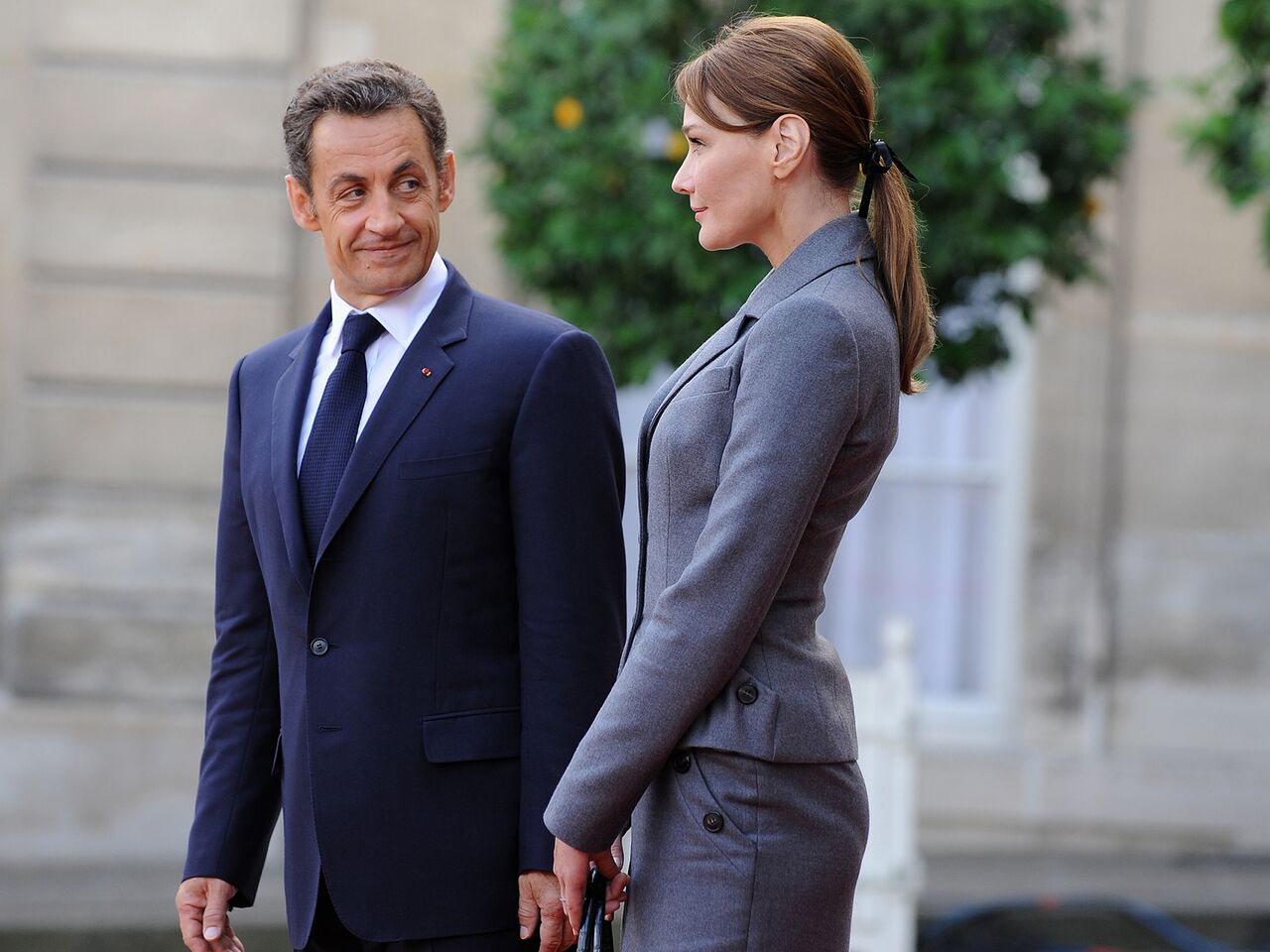 Карлы бруни саркози. Николя Саркози с женой. Жена Саркози.