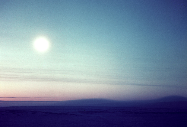 Лунная ночь в Арктике. Новосибирские острова, море Лаптевых. 1965 год