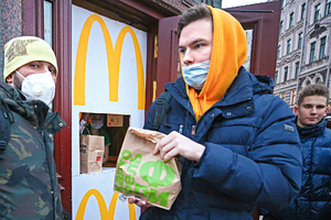 «Каждый третий кофе — из "Макдоналдс"» Генеральный директор сети в России рассказал о предпочтениях россиян в еде