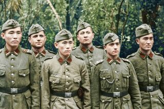 Бойцы Туркестанского легиона во Франции. Октябрь-ноябрь 1943 г. 