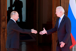 Санкции, оппозиция и скрытое послание. Как прошла встреча Владимира Путина и Джо Байдена в Женеве