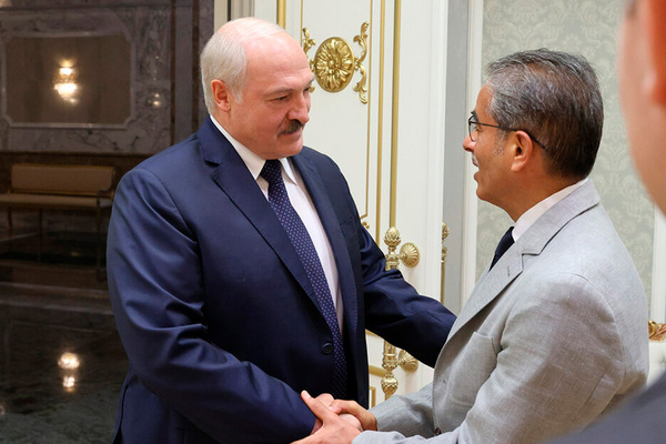 Александр Лукашенко и Мухаммед  аль-Аббар