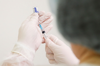 В Псковской области ввели обязательную вакцинацию от COVID-19 для части жителей