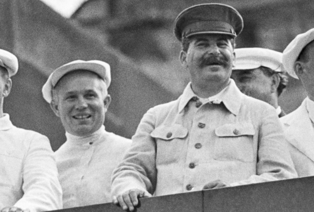 Никита Хрущев и Иосиф Сталин