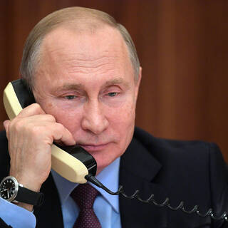 Телефон Путина Фото