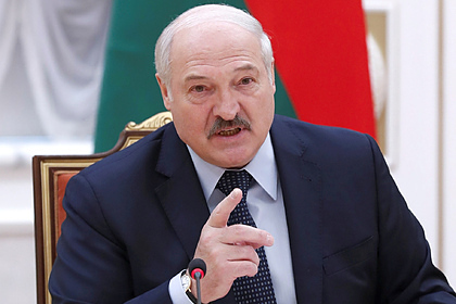 Лукашенко прокатился на мотоцикле ради ГАИ
