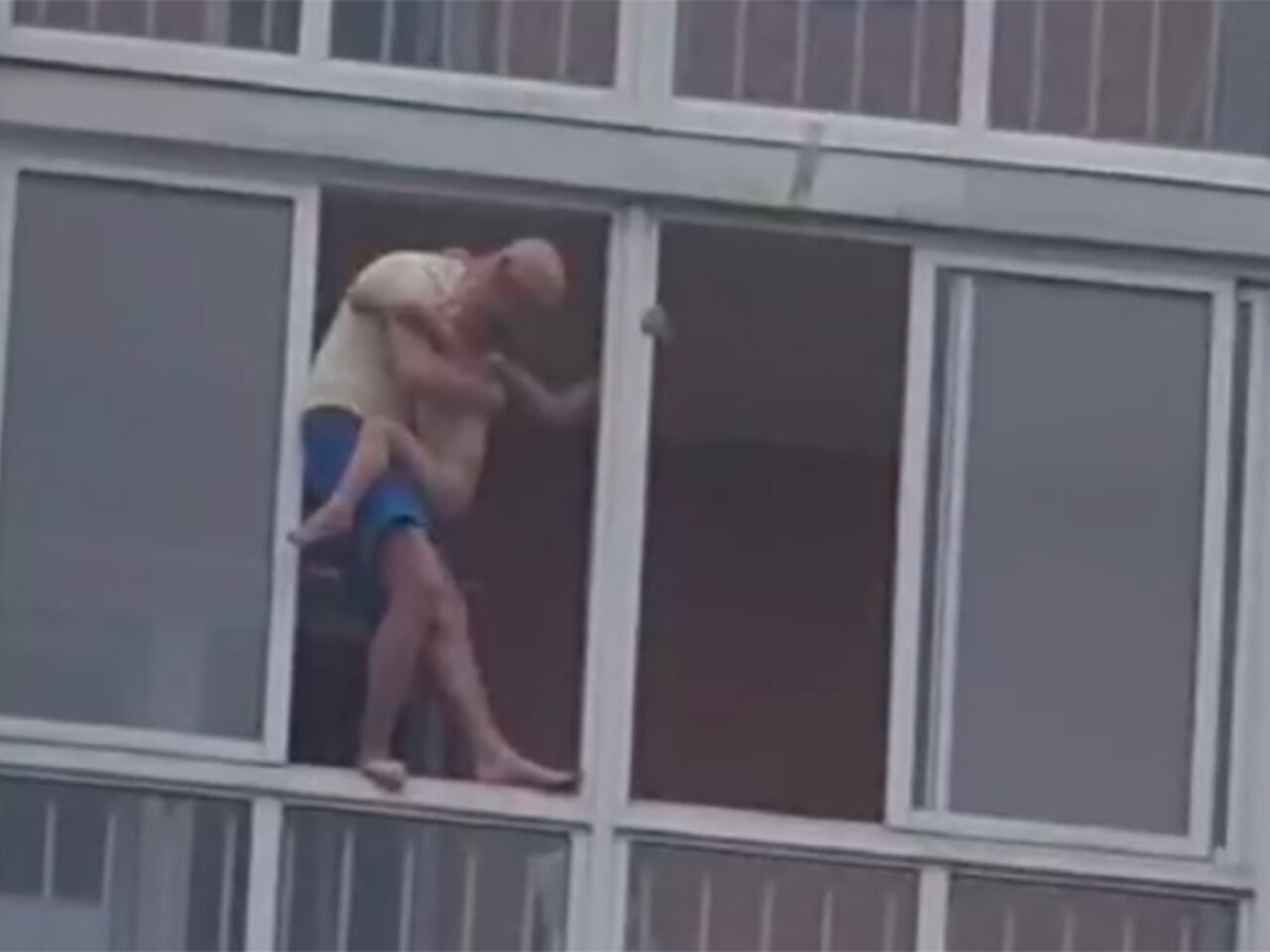 Секс С Женой На Балконе