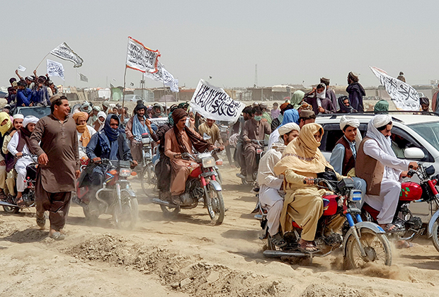 Талибы на границе Пакистана и Афганистана