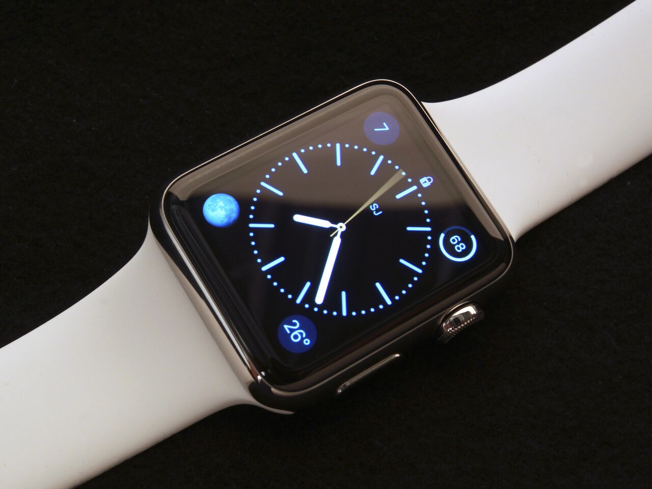Новая iOS сломала Apple Watch: Гаджеты: Наука и техника: Lenta.ru