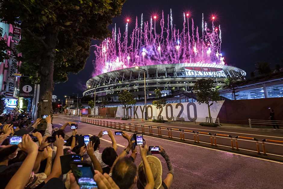 Олимпийские игры в Токио должны были пройти летом 2020 года, но были перенесены на год из-за пандемии коронавируса. При этом название Игр «Токио-2020» решено было сохранить. В соревнованиях примут участие более 11 тысяч атлетов, которые будут представлять 204 страны. В общей сложности они разыграют 339 комплектов медалей (на 33 больше, чем на летней Олимпиаде 2016 года в Рио-де-Жанейро).