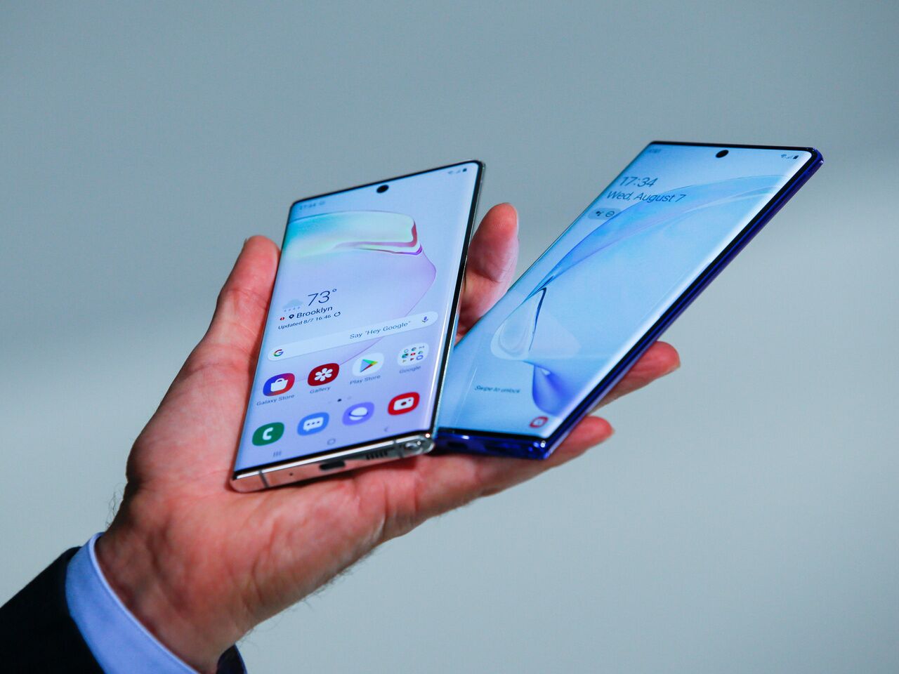 Samsung официально отказалась от флагмана Galaxy Note: Гаджеты: Наука и  техника: Lenta.ru