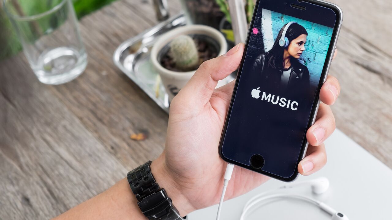 МегаФон» предложил абонентам бесплатную годовую подписку на Apple Music:  Бизнес: Экономика: Lenta.ru