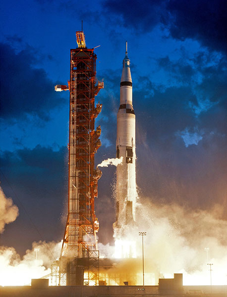 Ракета Saturn V