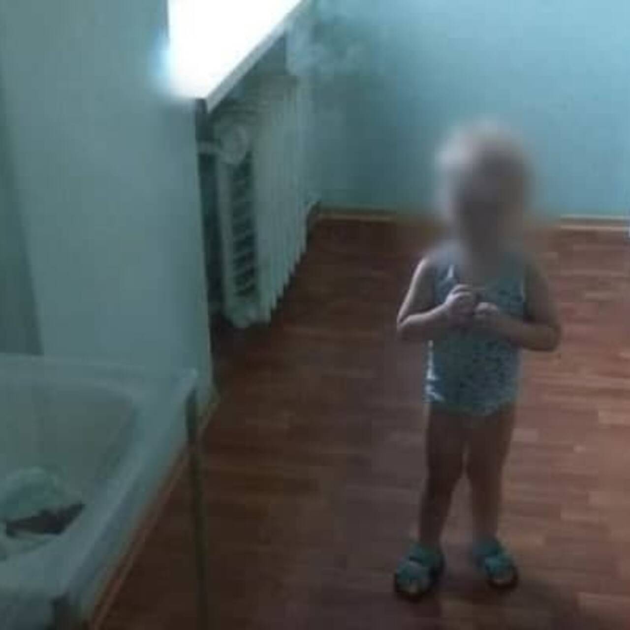 мама голая детях В российской больнице врачи заперли и отказались кормить двухлетнего  ребенка: Происшествия: Россия: Lenta.ru