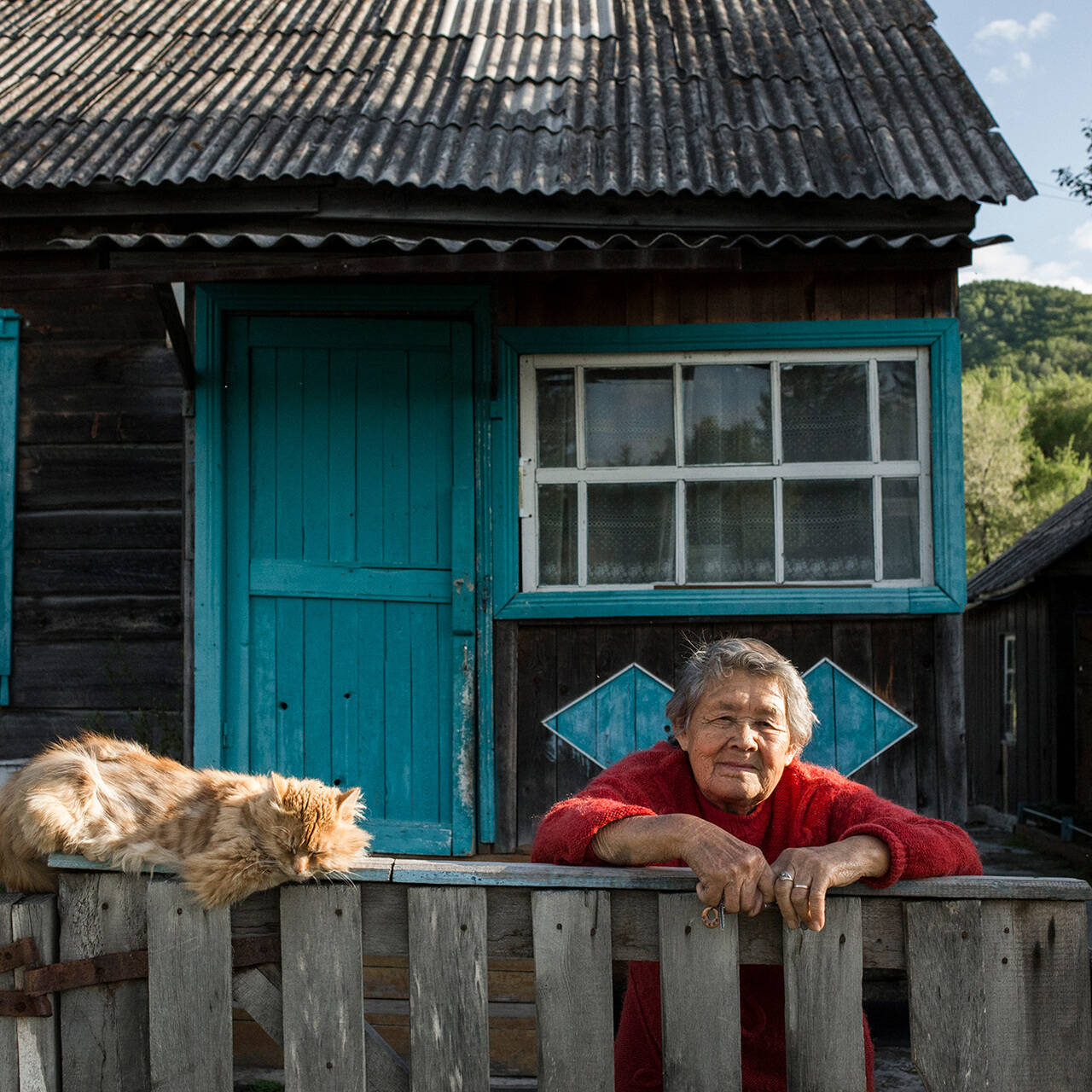 «Горы и лес слышат тебя» Как живет и во что верит один из самых  малочисленных народов России: Народы: Моя страна: Lenta.ru