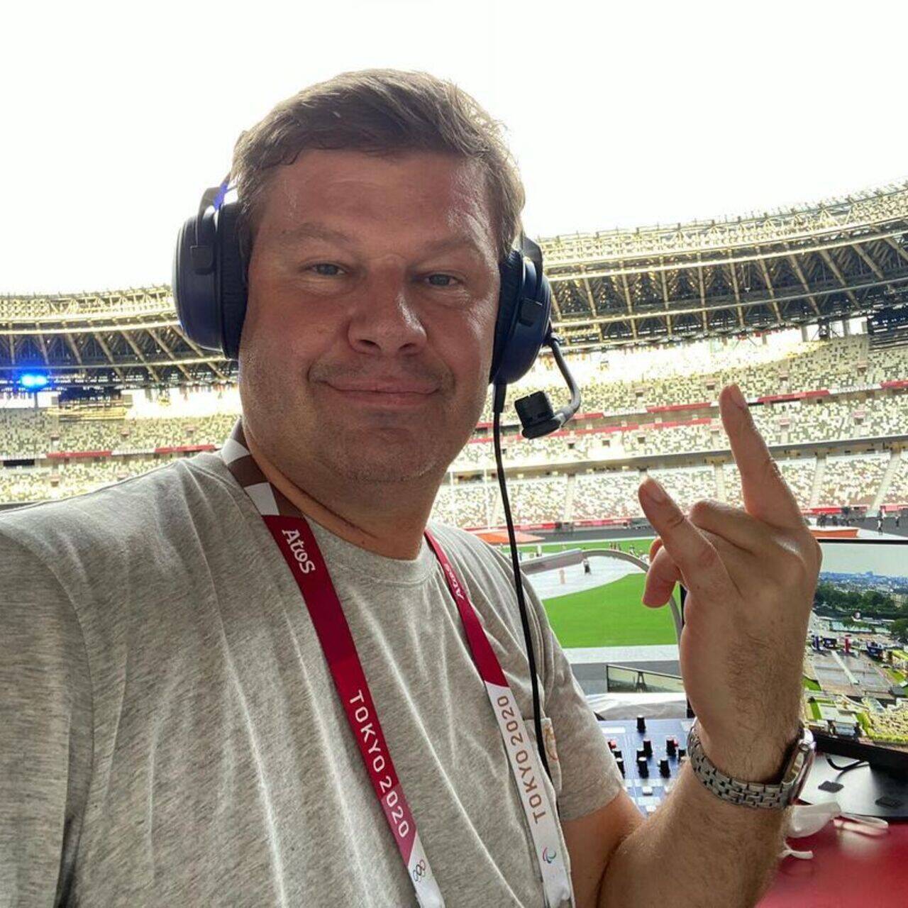 Спортивный комментатор дмитрий губерниев фото Губерниев объяснил отсутствие Дзюбы в сборной России: Футбол: Спорт: Lenta.ru