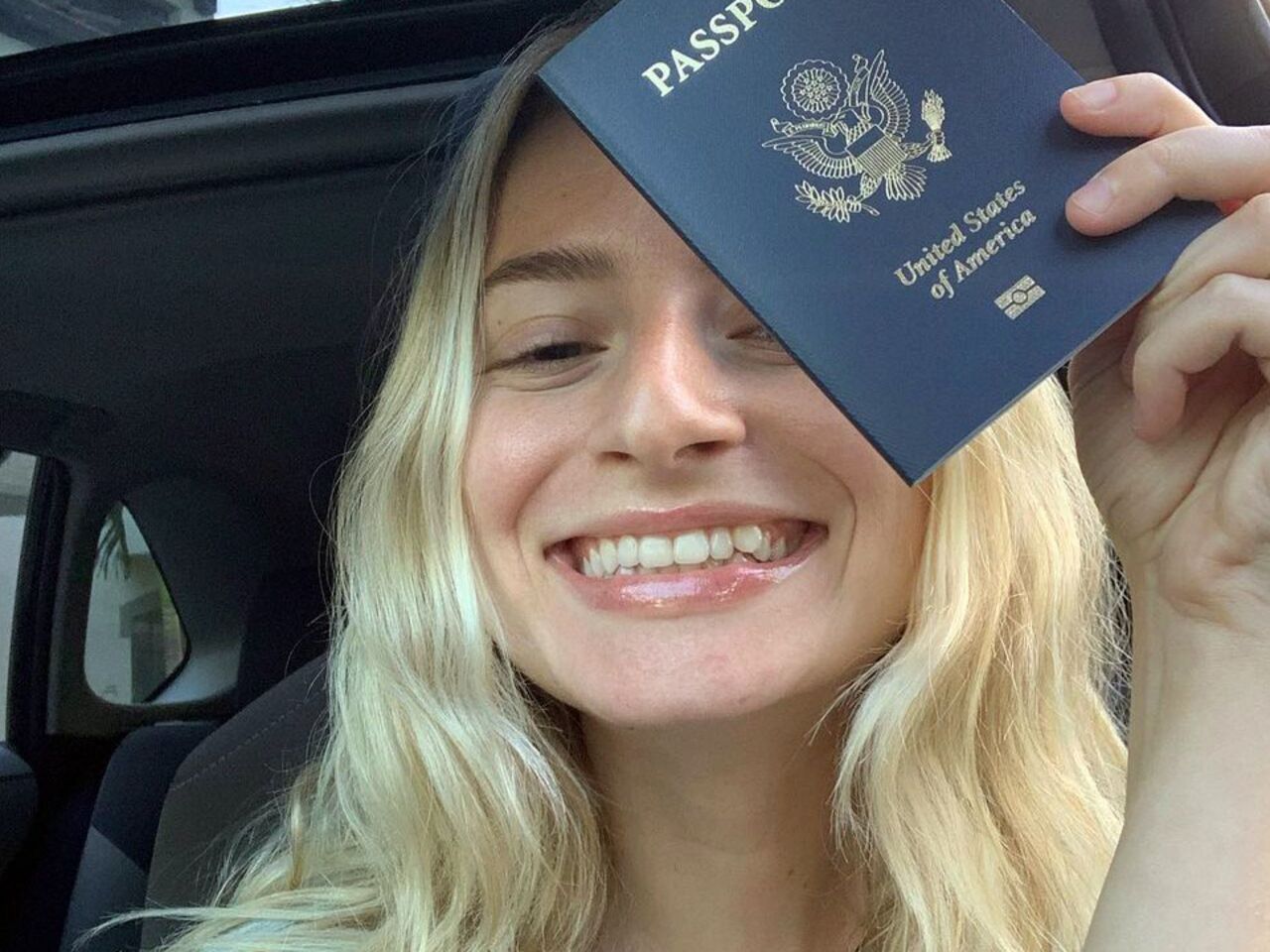 Фото на паспорт американских девушек