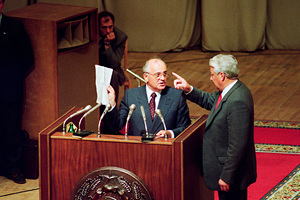 «Все бежали, как крысы с корабля» Помощник Горбачева — о крахе перестройки и развале СССР