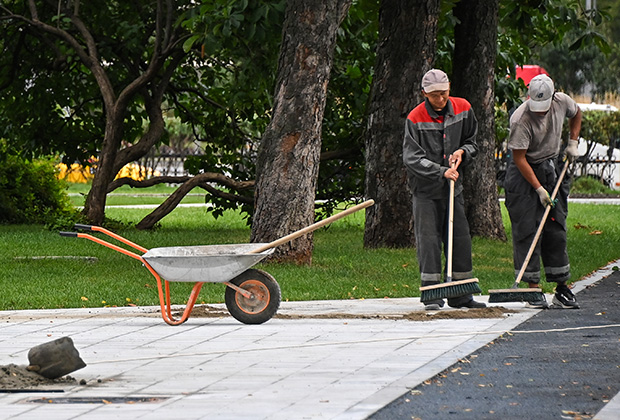 рейтинг минстроя по качеству городской среды 2021. pic 52adae5a95c2cd6a024d18b0df03c0b1. рейтинг минстроя по качеству городской среды 2021 фото. рейтинг минстроя по качеству городской среды 2021-pic 52adae5a95c2cd6a024d18b0df03c0b1. картинка рейтинг минстроя по качеству городской среды 2021. картинка pic 52adae5a95c2cd6a024d18b0df03c0b1. Минстрой и ДОМ.РФ представили данные индекса качества городской среды за 2020 год для 1116 российских городов. Он рассчитывается с 2018 года на основе комплексных показателей и является частью нацпроекта "Жилье и городская среда". А поскольку реализация нацпроектов — один из важных критериев оценки региональных властей, в каждом городе уделяют этому индексу особое внимание. Более, того президентом поставлена задача к 2030 году увеличить общую благоустроенность российских городов в полтора раза. рейтинг минстроя по качеству городской среды 2021. pic 52adae5a95c2cd6a024d18b0df03c0b1. рейтинг минстроя по качеству городской среды 2021 фото. рейтинг минстроя по качеству городской среды 2021-pic 52adae5a95c2cd6a024d18b0df03c0b1. картинка рейтинг минстроя по качеству городской среды 2021. картинка pic 52adae5a95c2cd6a024d18b0df03c0b1. Минстрой и ДОМ.РФ представили данные индекса качества городской среды за 2020 год для 1116 российских городов. Он рассчитывается с 2018 года на основе комплексных показателей и является частью нацпроекта "Жилье и городская среда". А поскольку реализация нацпроектов — один из важных критериев оценки региональных властей, в каждом городе уделяют этому индексу особое внимание. Более, того президентом поставлена задача к 2030 году увеличить общую благоустроенность российских городов в полтора раза.