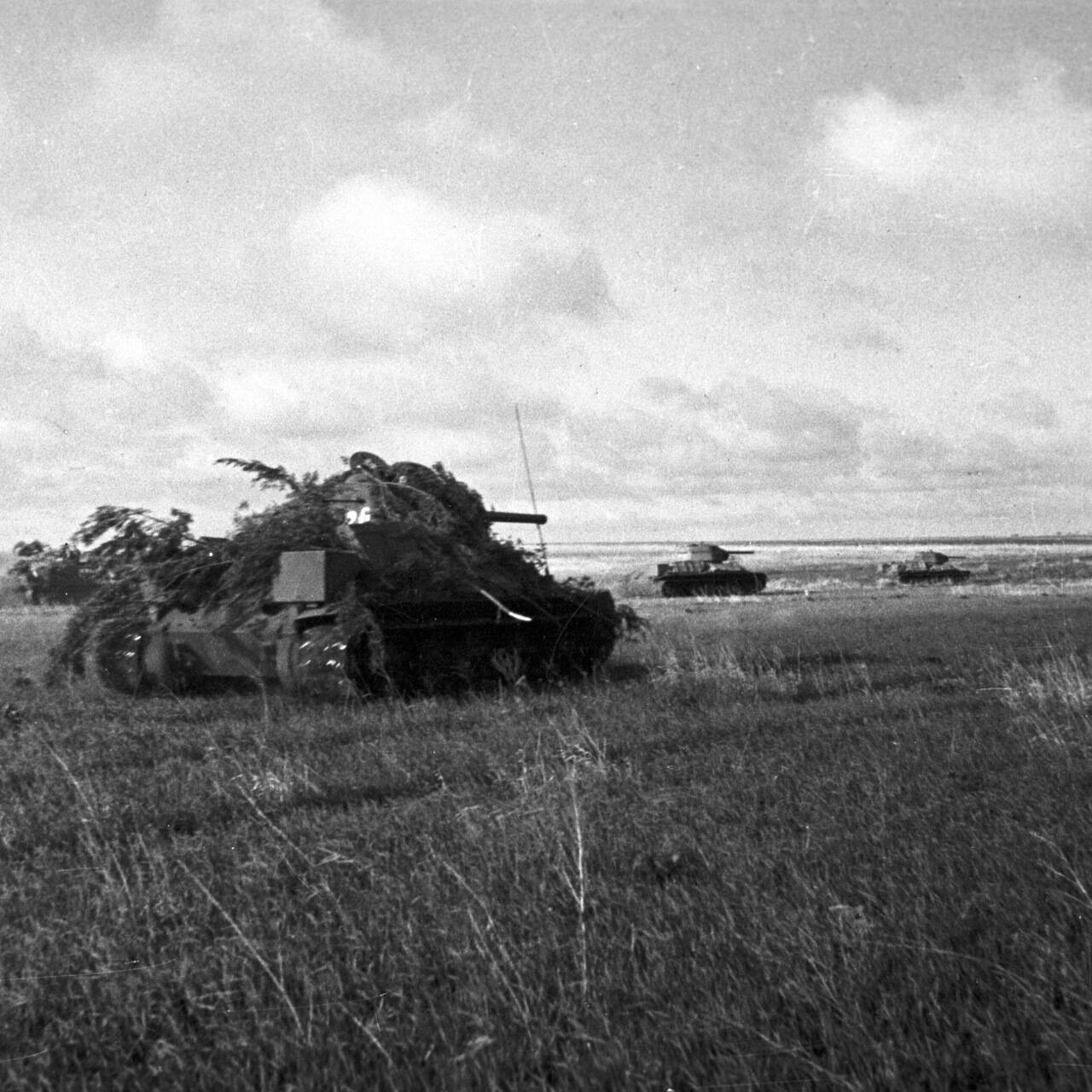Курская дуга 1943 танковое сражение. Курская битва вов. Курская битва 1943. Курская битва 1943. Курская дуга танковое сражение под прохоровкой.