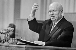 «Он был лидером в деспотической системе» 50 лет назад умер Хрущев. Как он свергал врагов и сам стал жертвой заговора?