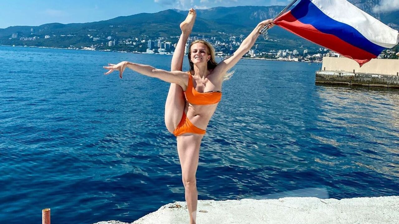 Выступавшая за Украину чемпионка ОИ показала фото из Крыма с флагом России:  Летние виды: Спорт: Lenta.ru