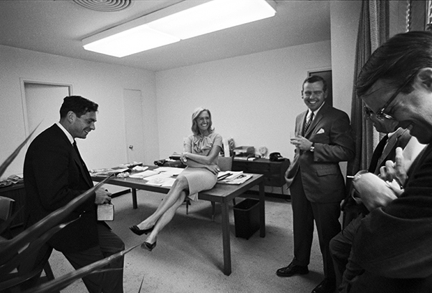 «Акула» нью-йоркского рекламного рынка Мэри Уэллс в своем офисе, 1966 год