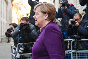«Меркель оставляет после себя бедлам» В бундестаг идут пророссийские националисты. Как изменится Германия после выборов?