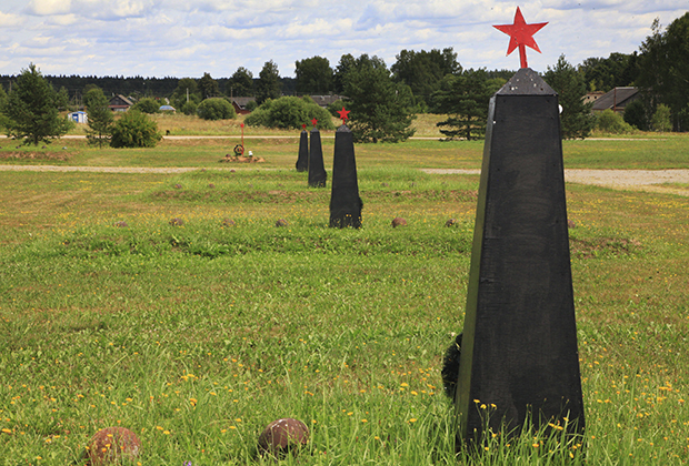 Мемориальный комплекс «Богородицкое поле» посвящен памяти воинов пяти армий Западного и Резервного фронтов, погибших в вяземском окружении осенью 1941-го