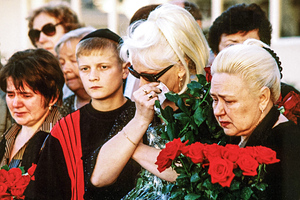«Не надо делать трагедию» 20 лет назад украинские военные сбили российский лайнер. Почему Киев не понес за это наказание?