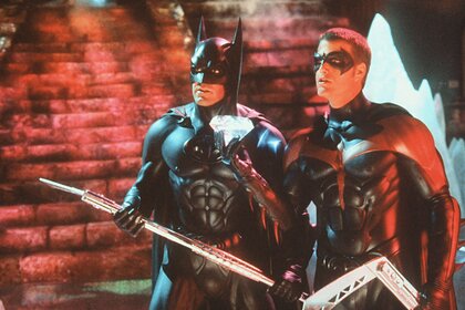 Джордж Клуни запретил жене смотреть фильм “Бэтмен и Робин” с его участием