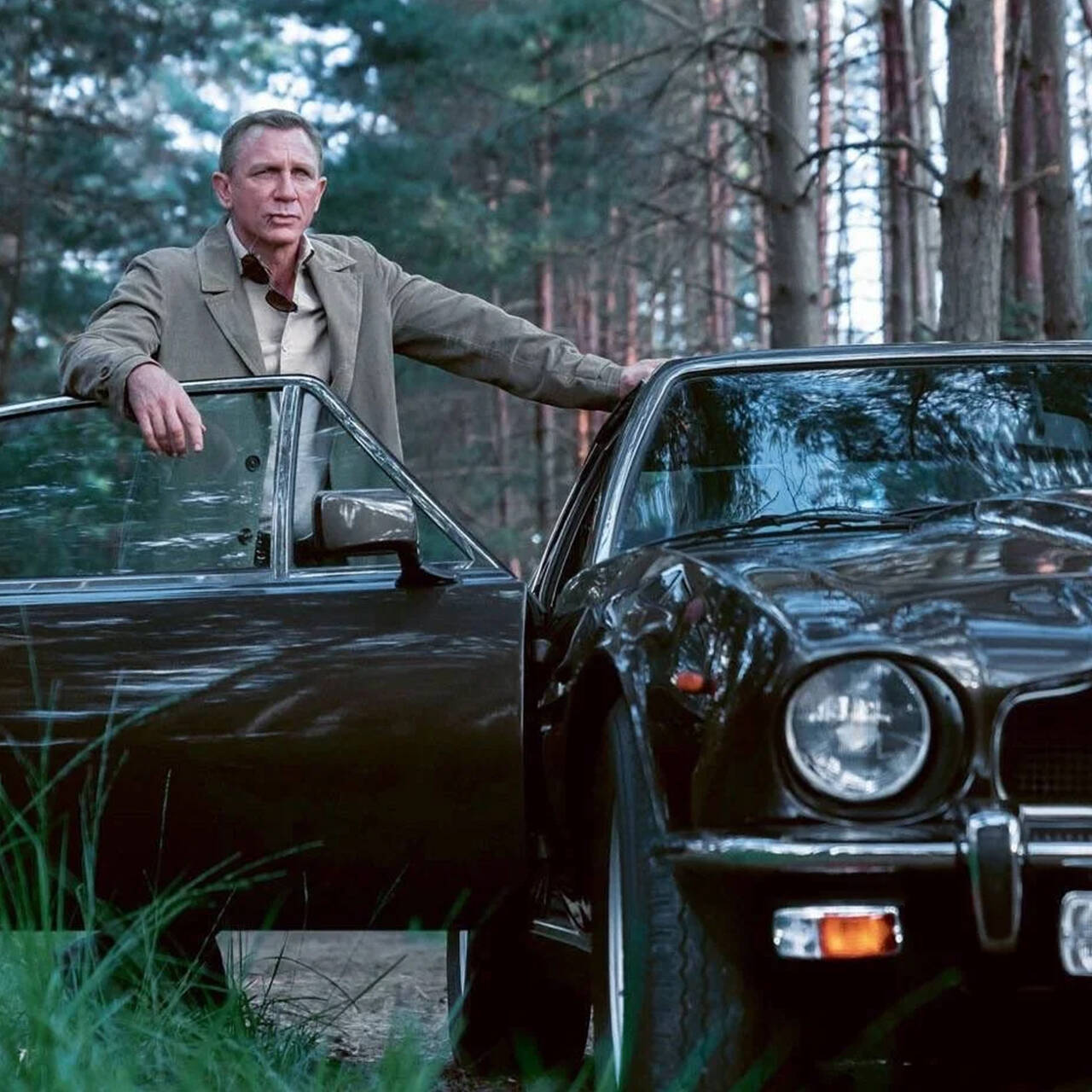 James Bond amusing car scene. Cast by Daniel Craig. #hollywood #2021 #jamesbond #danielcraig