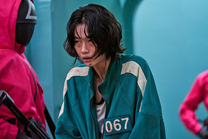 Жуй буржуев. Кровавый корейский сериал «Игра в кальмара» стал мировым хитом Netflix. Что с ним не так?