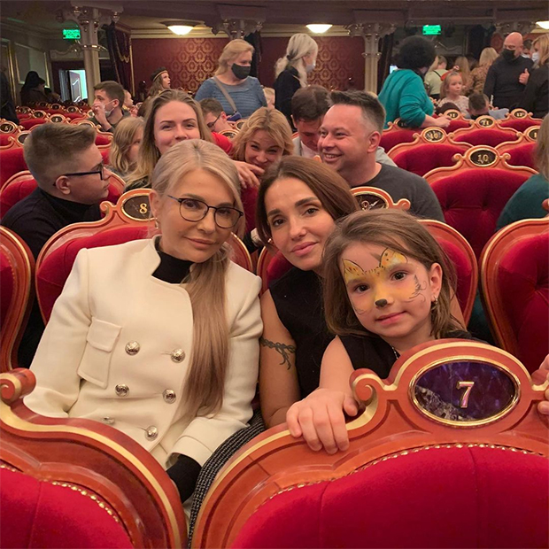 Юлия Тимошенко с дочерью и внучкой, 2021 год