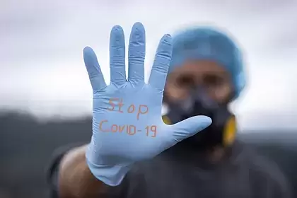 Роспотребнадзор спрогнозировал ситуацию с коронавирусом в конце 2021 года