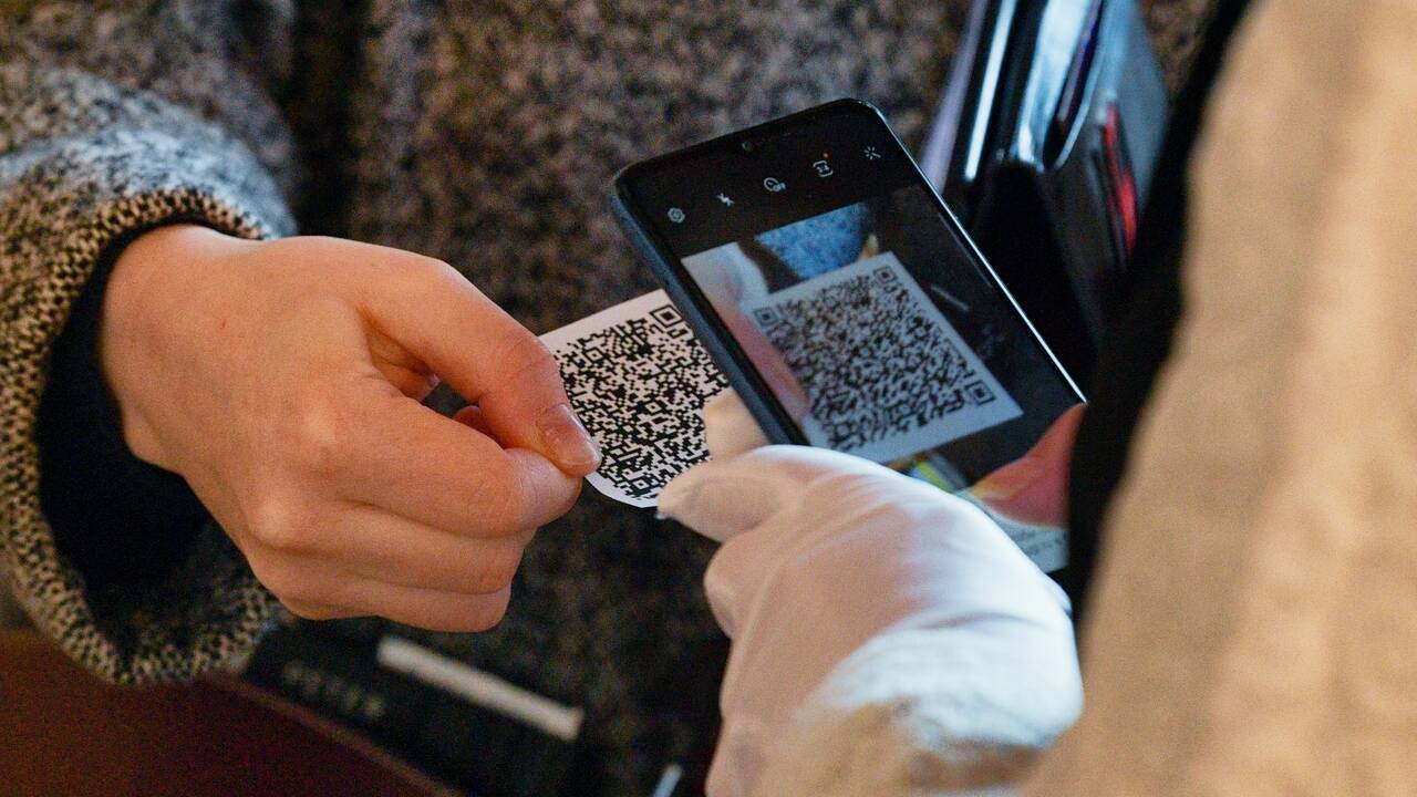 В РЖД захотели ввести обязательные QR-коды для пассажиров поездов: Россия:  Путешествия: Lenta.ru