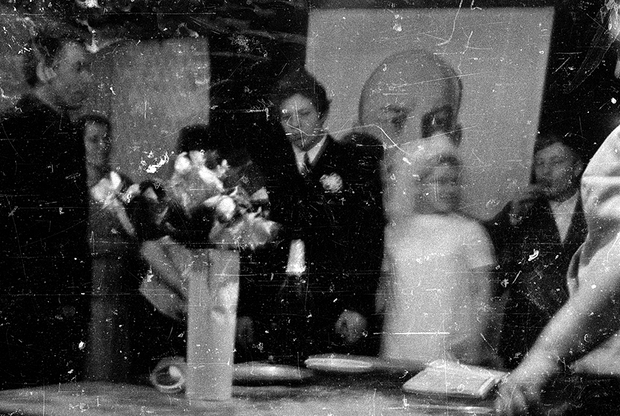 Регистрация брака в доме культуры в деревне Василево на Совеге. 1980-е. Фото: из архива Екатерины Соловьевой
