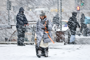 «Первый пошёл» Как москвичи пережили первый большой снегопад осени