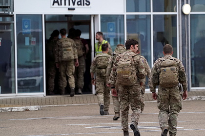 В Великобритании заявили о готовности перебросить сотни спецназовцев на Украину