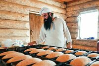 Вечная терапия: почему тех, кто печет хлеб, в России считают настоящими трудоголиками и романтиками