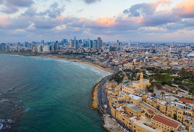 Набережные Тель-Авива — одно из самых оживленных мест в стране