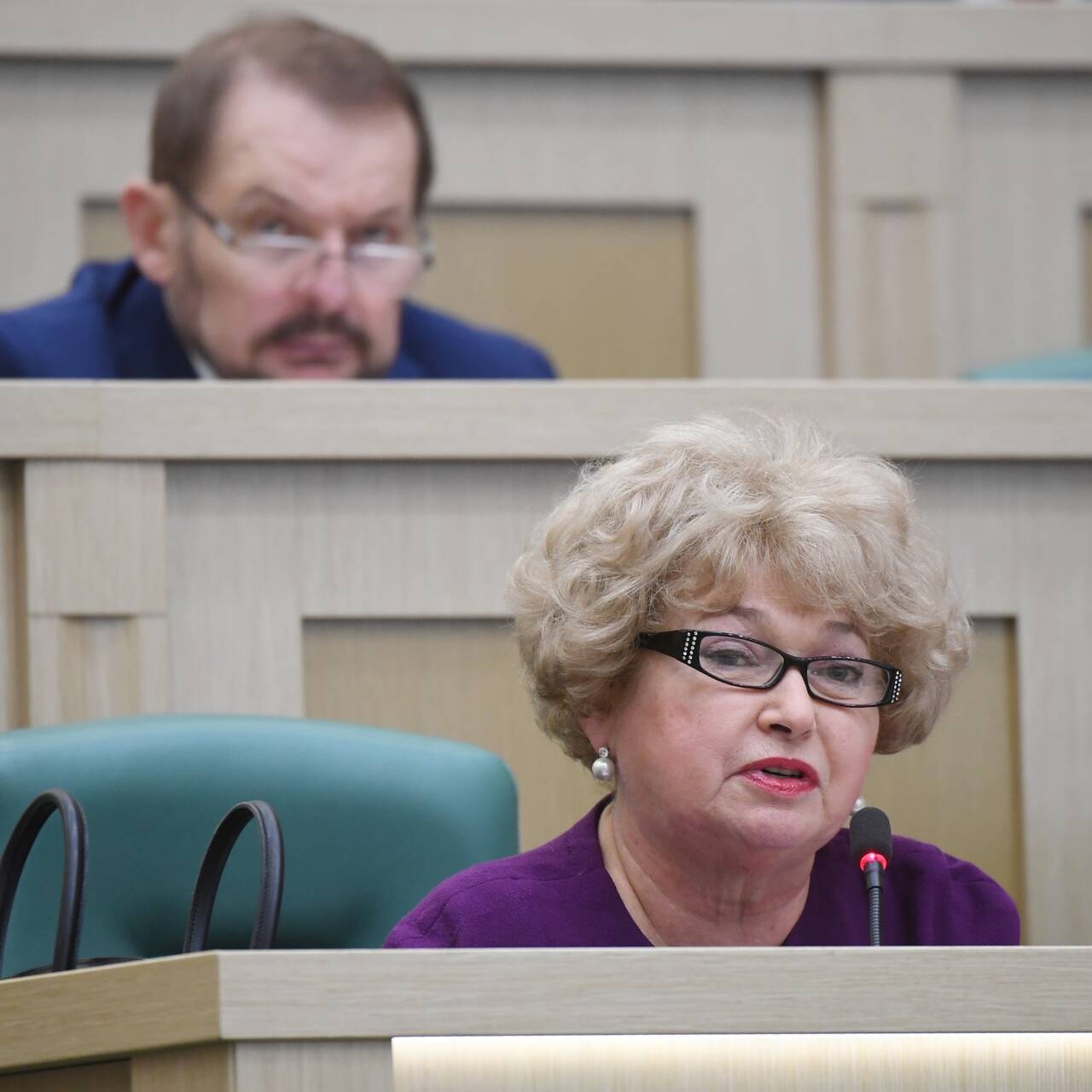 депутат бас ольга. фамилия сенатор. валентина александровна петренко депутат. сенаторов сергей андреевич. сенатор от лнр.