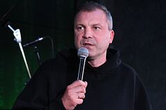 Евгений Попов