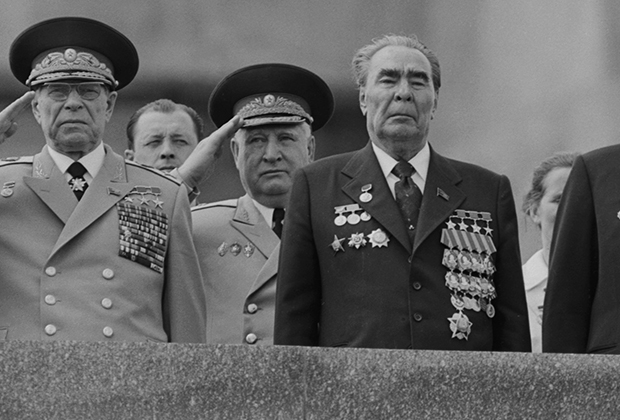 хорошо что хозяев расстреляли картинка. Смотреть фото хорошо что хозяев расстреляли картинка. Смотреть картинку хорошо что хозяев расстреляли картинка. Картинка про хорошо что хозяев расстреляли картинка. Фото хорошо что хозяев расстреляли картинка