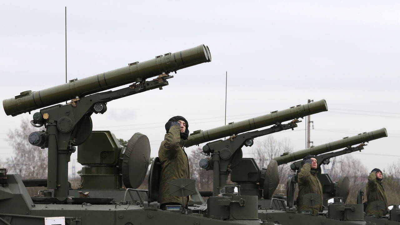 Названо главное оружие России против танков Abrams, Leopard и Challenger:  Оружие: Наука и техника: Lenta.ru