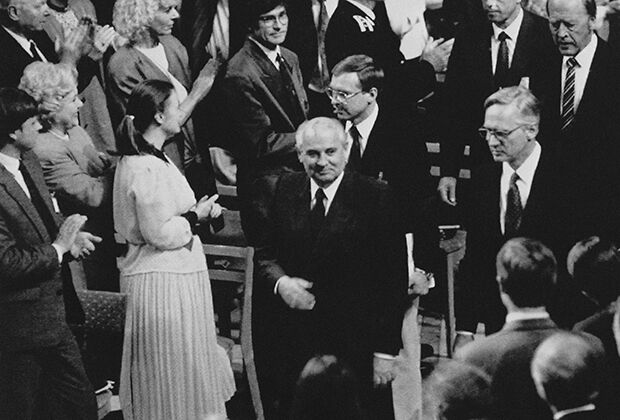 Михаил Горбачев на вручении Нобелевской премии